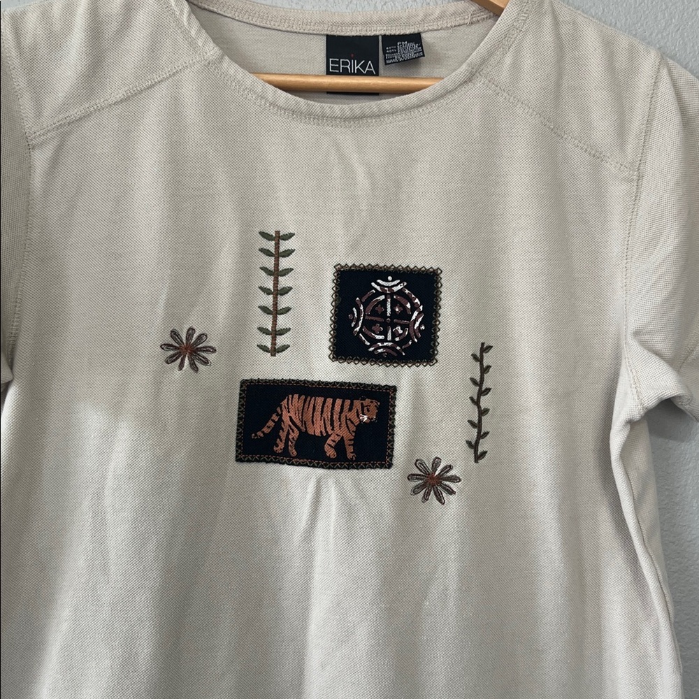 Erika Beige Embroidered Top Tiger Design Earthy Women’s PM Boho Granola Girl‎ - Picture 4 of 6